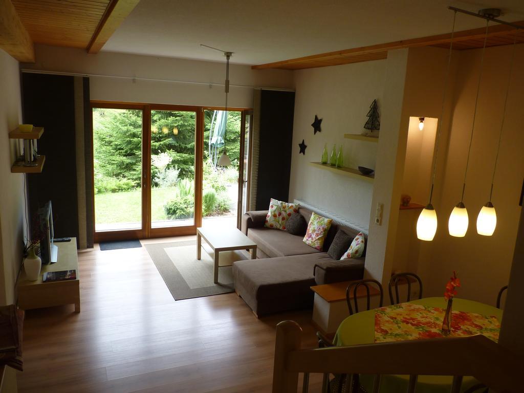 Apartamento Haus Zur Eule Todtnau Habitación foto